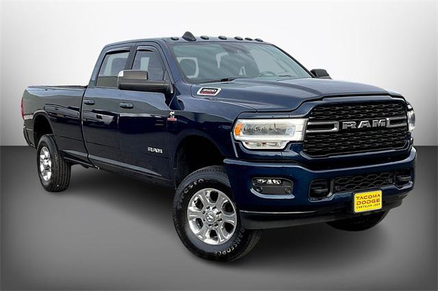 2022 RAM 3500 Big Horn Crew Cab 4x4 8 Box