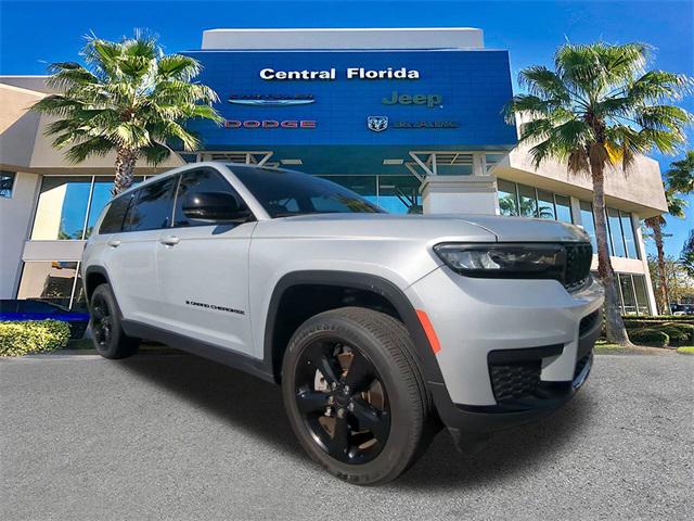 2022 Jeep Grand Cherokee L Altitude 4x4 2022 Jeep Grand Cherokee L Altitude 4x4