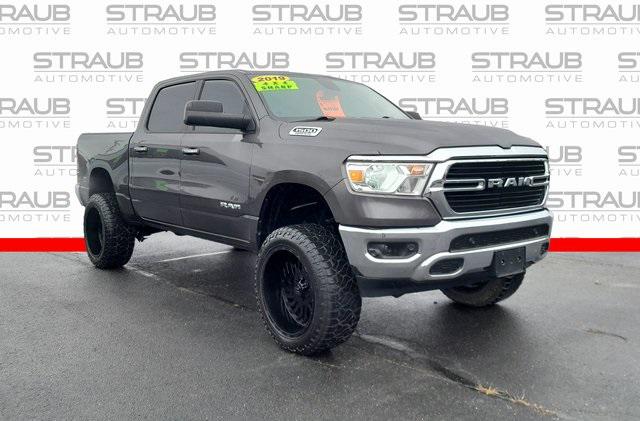 2019 RAM 1500 Big Horn/Lone Star Crew Cab 4x4 57 Box 2019 RAM 1500 Big Horn/Lone Star Crew Cab 4x4 57 Box
