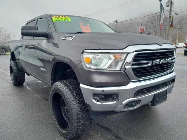 2019 RAM 1500 Big Horn/Lone Star Crew Cab 4x4 57 Box 2019 RAM 1500 Big Horn/Lone Star Crew Cab 4x4 57 Box