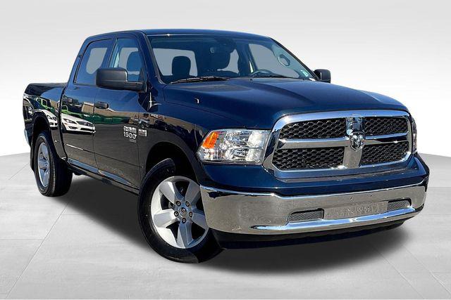 2022 RAM 1500 Classic SLT 2022 RAM 1500 Classic SLT