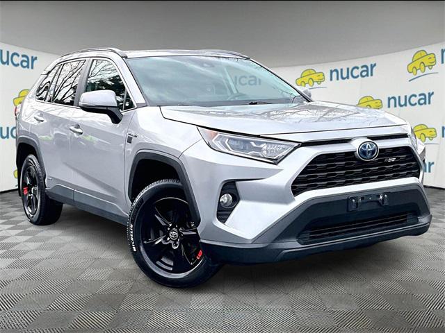 2019 Toyota RAV4 Hybrid XLE