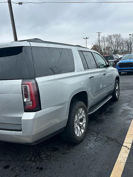 2020 GMC Yukon XL 4WD SLT 2020 GMC Yukon XL 4WD SLT