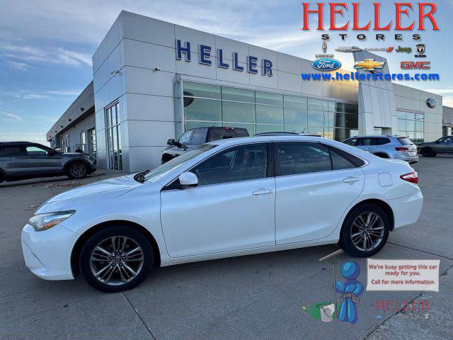 2017 Toyota Camry SE