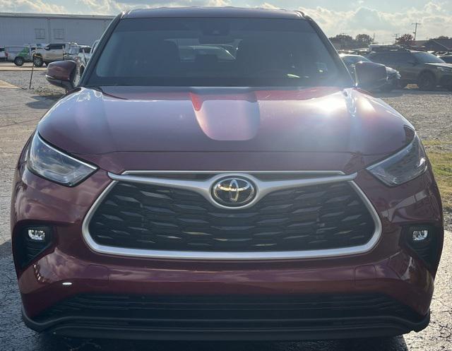 2023 Toyota Highlander LE