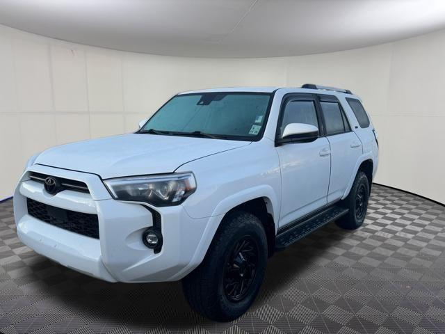 2022 Toyota 4Runner SR5 2022 Toyota 4Runner SR5