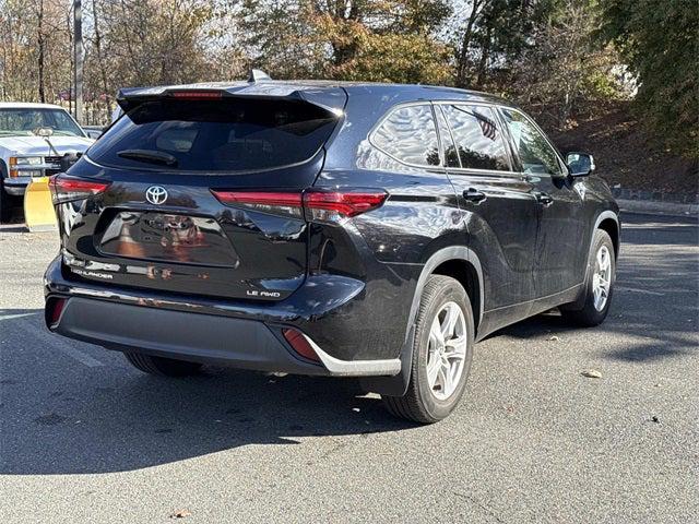 2022 Toyota Highlander LE 2022 Toyota Highlander LE