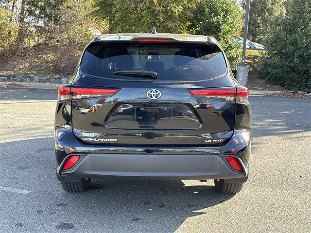 2022 Toyota Highlander LE 2022 Toyota Highlander LE