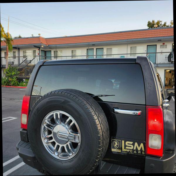 2006 HUMMER H3 Base