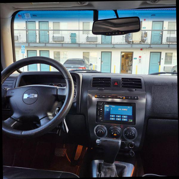 2006 HUMMER H3 Base