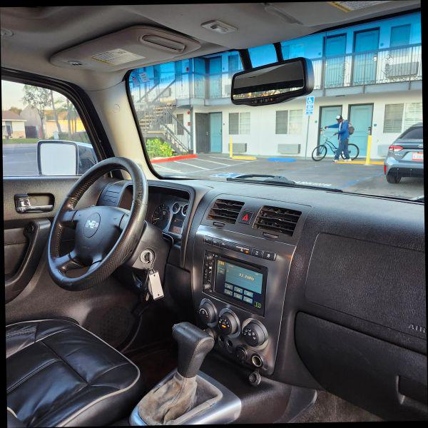 2006 HUMMER H3 Base