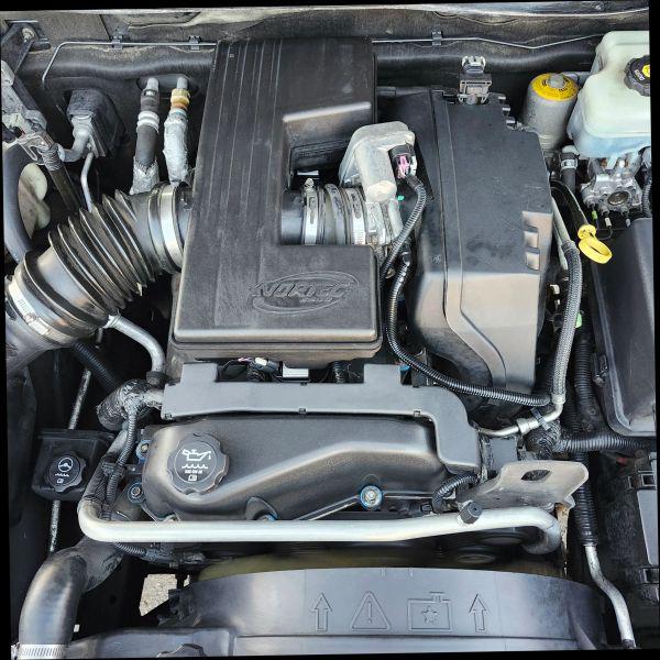 2006 HUMMER H3 Base