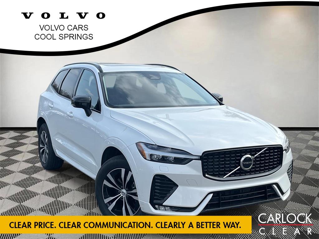 2025 Volvo XC60 Core's photo