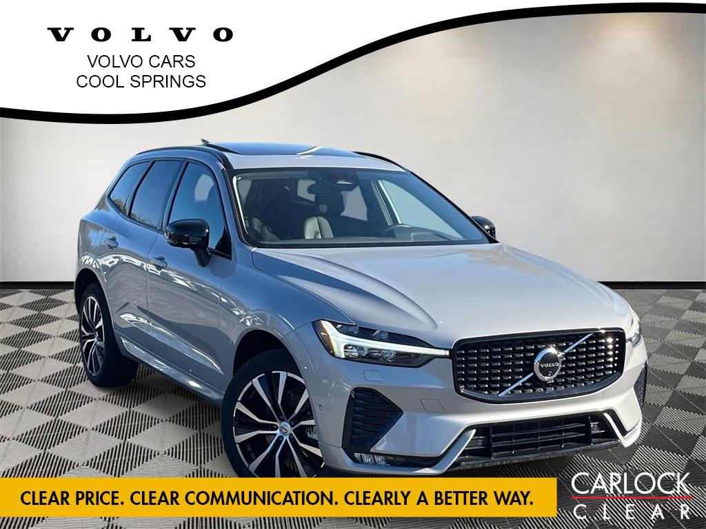 2025 Volvo XC60 Plus's photo