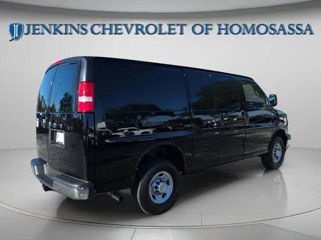 2025 Chevrolet Express Cargo Van RWD 2500 Regular Wheelbase WT