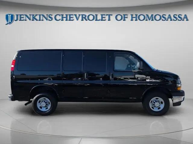 2025 Chevrolet Express Cargo Van RWD 2500 Regular Wheelbase WT