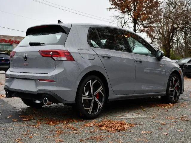2026 Volkswagen Golf GTI SE