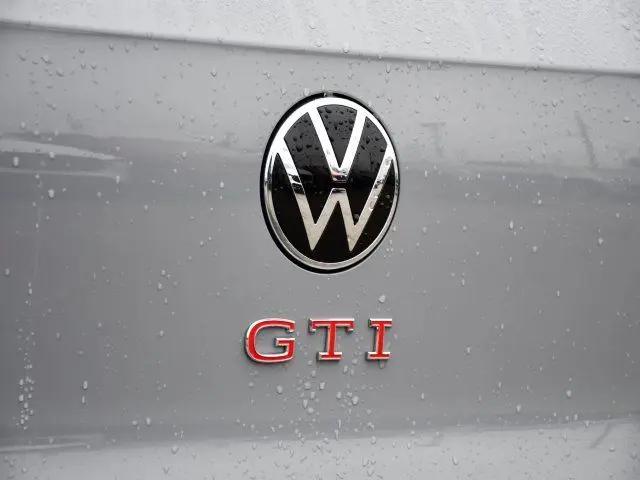 2026 Volkswagen Golf GTI SE
