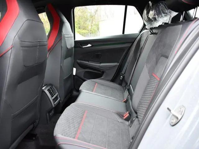 2026 Volkswagen Golf GTI SE