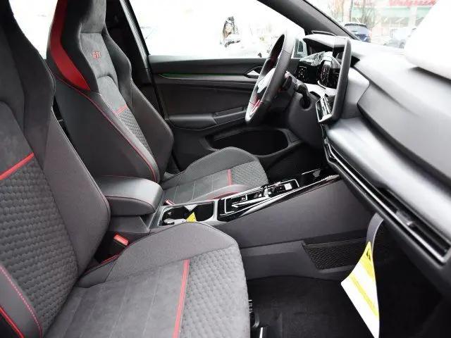 2026 Volkswagen Golf GTI SE
