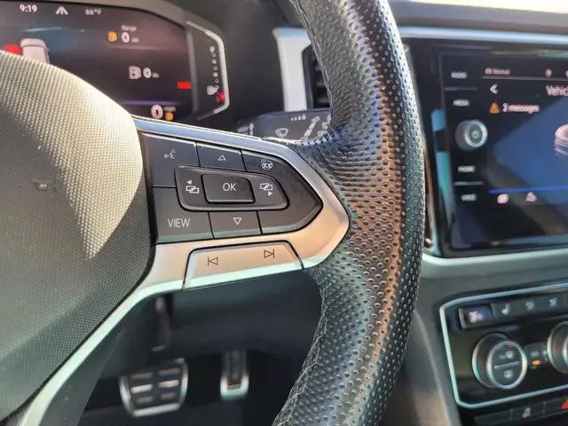2022 Volkswagen Atlas Cross Sport 3.6L V6 SEL R-Line