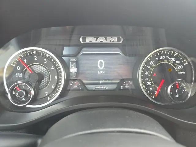 2025 Ram 1500 Big Horn Crew Cab 4x4 5'7" Box