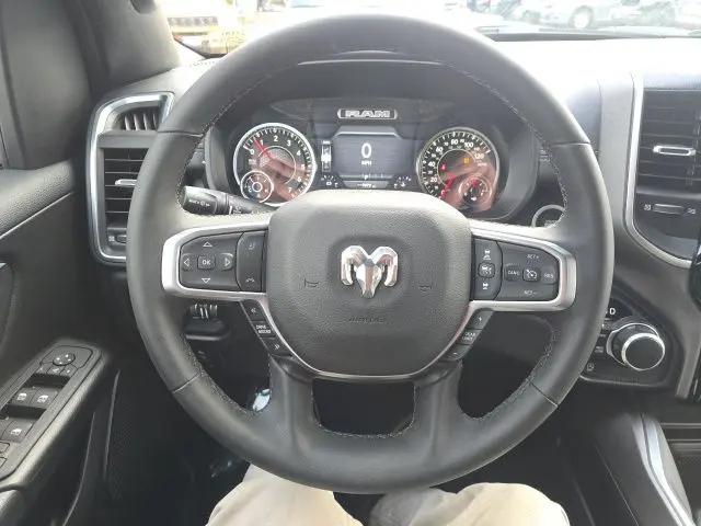 2025 Ram 1500 Big Horn Crew Cab 4x4 5'7" Box