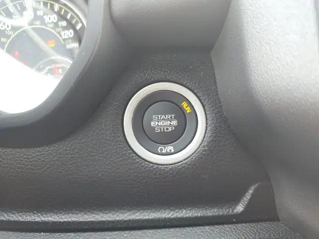 2025 Ram 1500 Big Horn Crew Cab 4x4 5'7" Box