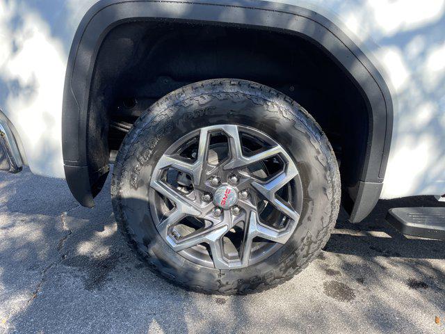 2026 GMC Sierra 1500 Crew Cab, Short Bed, SLT, 4WD
