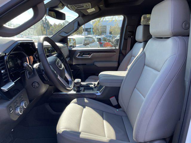 2026 GMC Sierra 1500 Crew Cab, Short Bed, SLT, 4WD