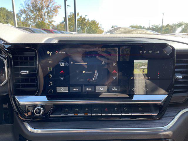 2026 GMC Sierra 1500 Crew Cab, Short Bed, SLT, 4WD