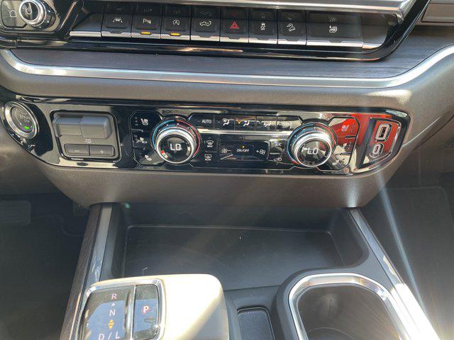 2026 GMC Sierra 1500 Crew Cab, Short Bed, SLT, 4WD
