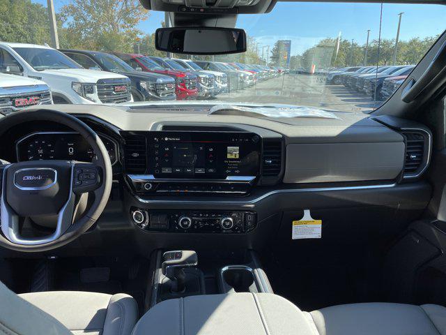 2026 GMC Sierra 1500 Crew Cab, Short Bed, SLT, 4WD