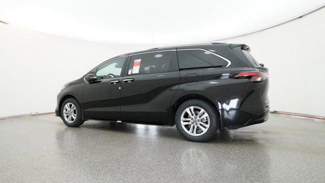 2025 Toyota Sienna Limited