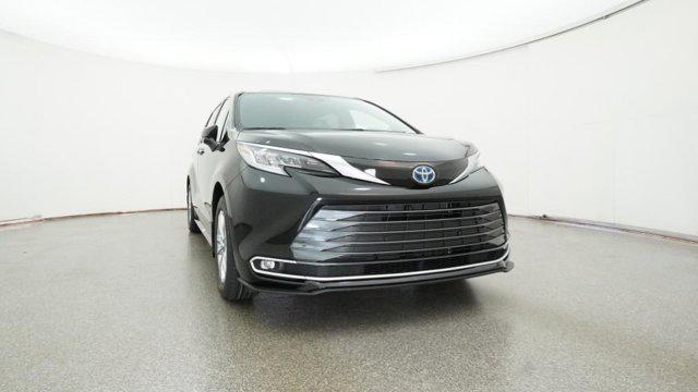 2025 Toyota Sienna Limited