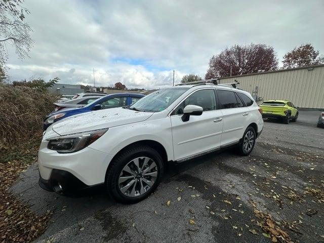 2019 Subaru Outback 3.6R Touring 2019 Subaru Outback 3.6R Touring