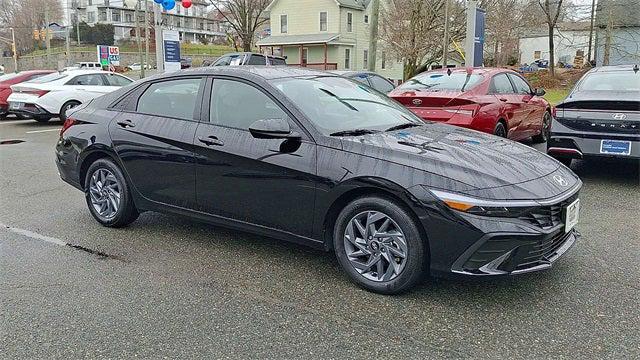 2025 Hyundai Elantra Hybrid Blue