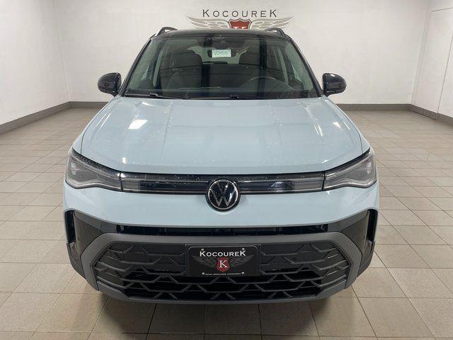 2026 Volkswagen Taos SE Black