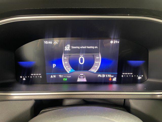 2026 Volkswagen Taos SE Black