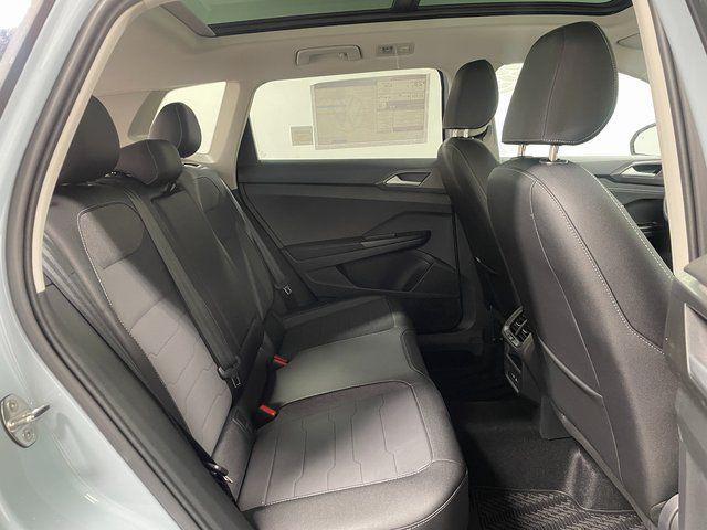 2026 Volkswagen Taos SE Black