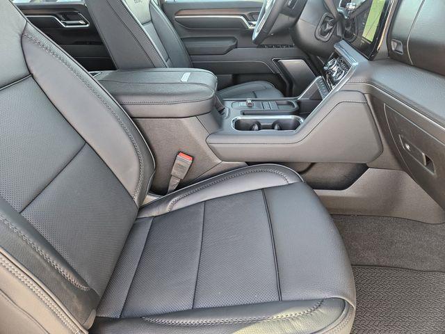 2026 GMC Sierra 3500HD Crew Cab, Long Bed, Denali, 4WD