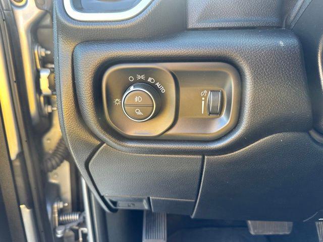 2024 Ram 3500 Big Horn Crew Cab 4x4 8' Box