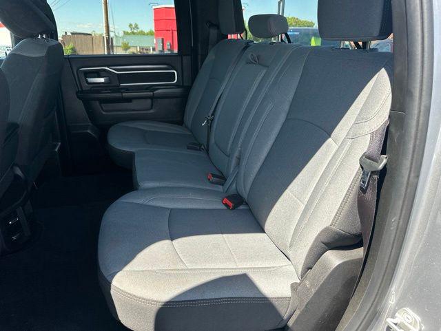 2024 Ram 3500 Big Horn Crew Cab 4x4 8' Box