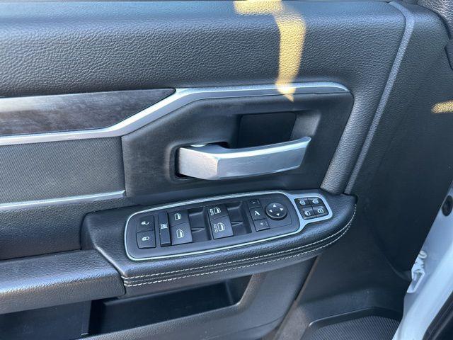 2024 Ram 3500 Big Horn Crew Cab 4x4 8' Box