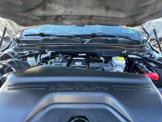 2024 Ram 3500 Big Horn Crew Cab 4x4 8' Box