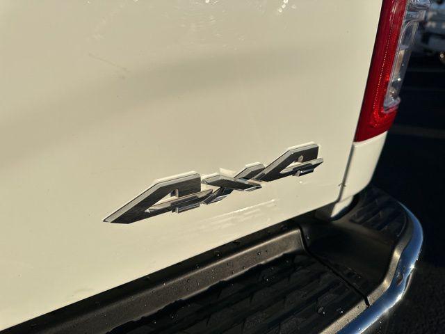 2024 Ram 3500 Big Horn Crew Cab 4x4 8' Box