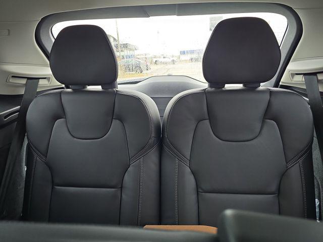 2026 Volvo XC90 B6 Ultra Dark Theme 7-Seater