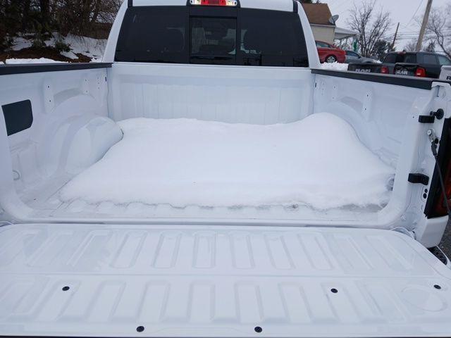 2026 Ram 1500 Lone Star Crew Cab 4x4 57 Box