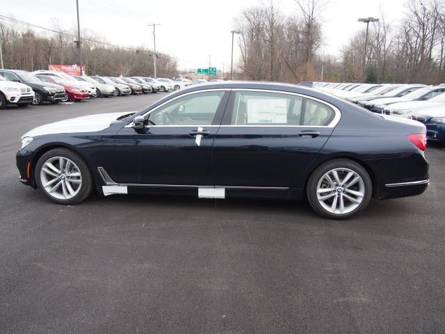 2016 BMW 7 Series 750i xDrive