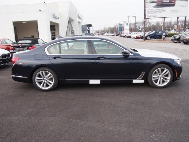 2016 BMW 7 Series 750i xDrive